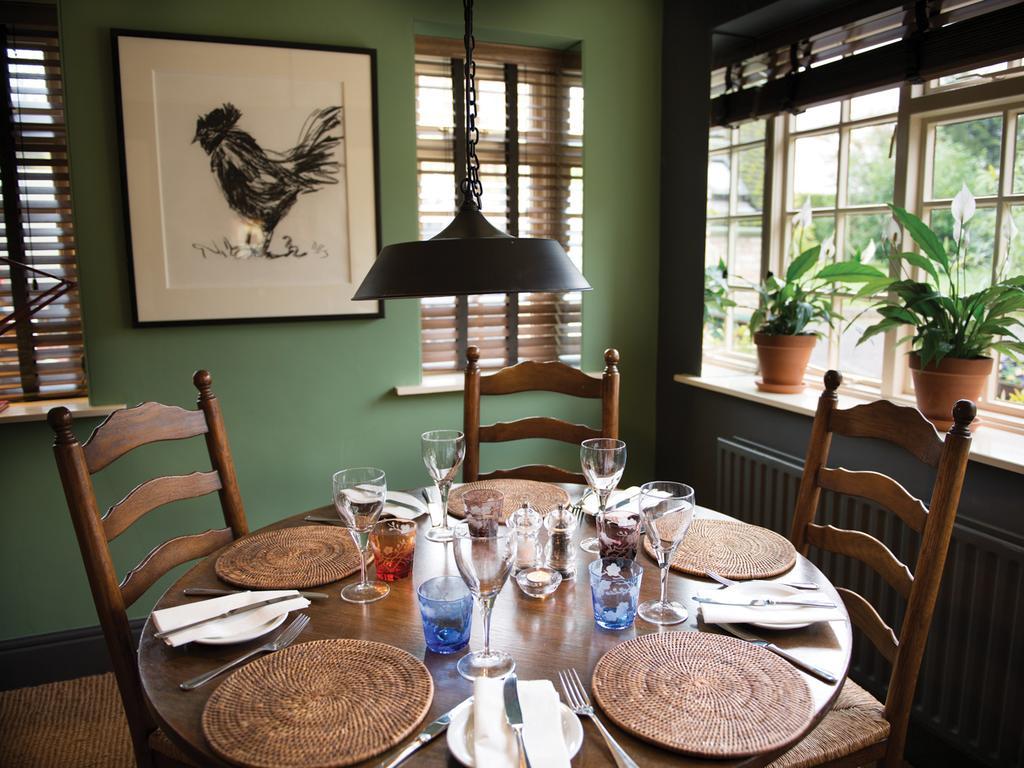 The Red Lion Inn Long Compton Esterno foto