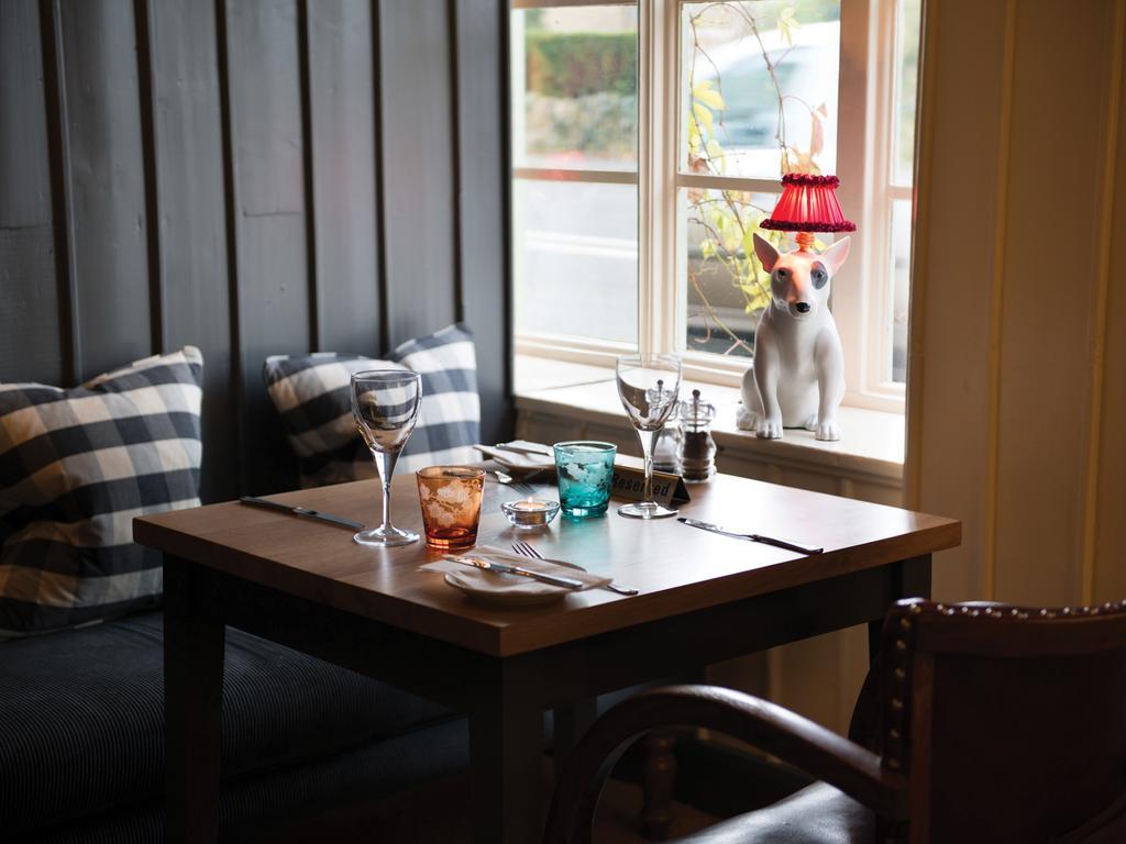 The Red Lion Inn Long Compton Esterno foto